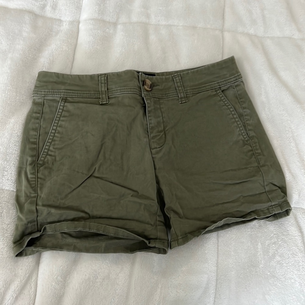 American Eagle MIDI Shorts